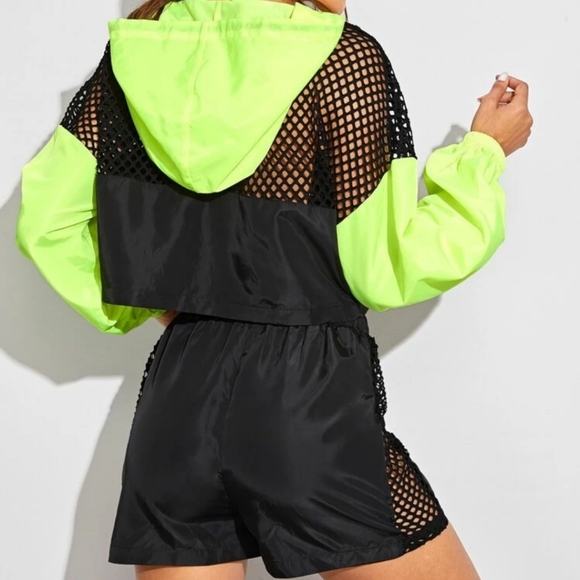 🆕NEON FISHNET INSERT TOP AND TIE FRONT - Picture 3 of 6